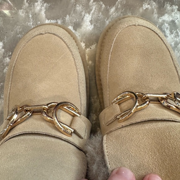 Women's Tan Fur-Lined Ankle Booties - Picture 7 of 9